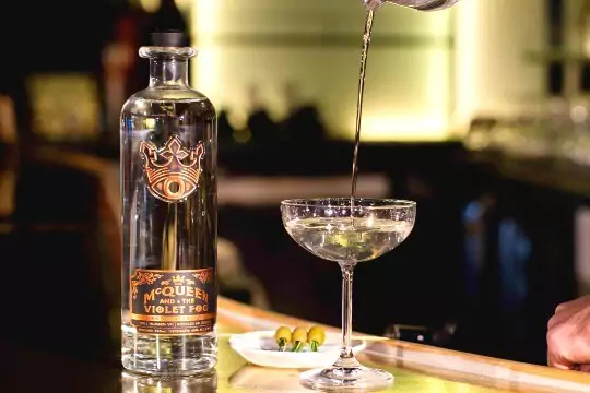 McQueen and the Violet Fog 0,7l 40%